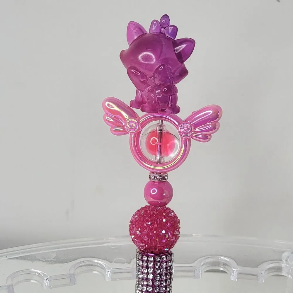 Disney Doorables Beaded Pen Marie from Aristocats Technicolor